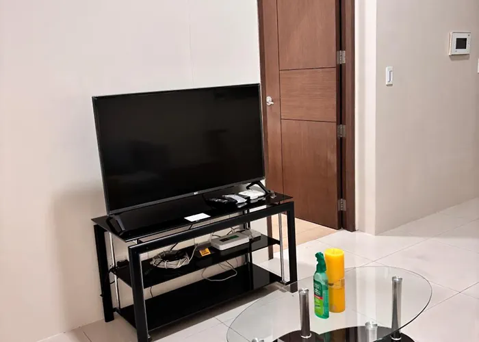 Апартаменты Sheila's Condotel At One Palm Tree *